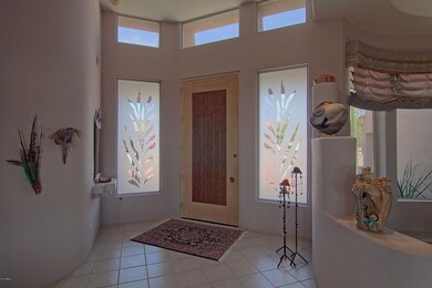37-33-Foyer