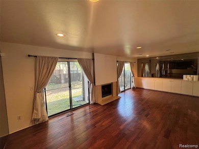 5216 Brett Ct unit 53, West Bloomfield, MI 48322 - photo 6