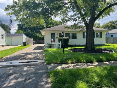 1388 Maetzel Dr, Columbus, OH 43227 - photo 2