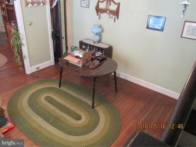 619 Crescent Ave, Reading, PA 19605 - photo 6