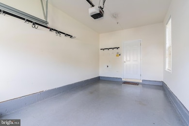 13921 Gullane Dr, Woodbridge, VA 22191 - photo 6