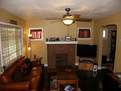 Living Room. Beautiful re-finished Wood Floors (6 