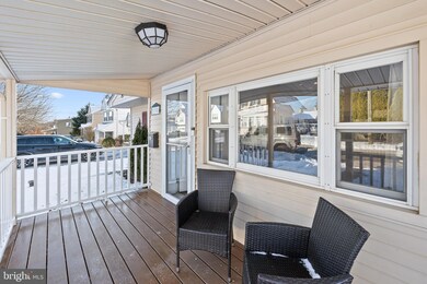 235 Roberts Ave, Conshohocken, PA 19428 - photo 3