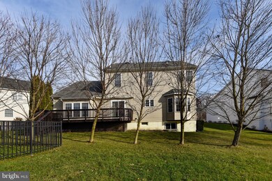 762 Seneca Dr, Odenton, MD 21113 - photo 2