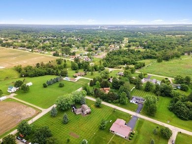 A neihborhood in the country!