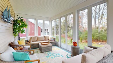 Screened in Porch