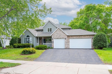 1212 Mill Creek Cir, Saint Cloud, MN 56303 - photo 3