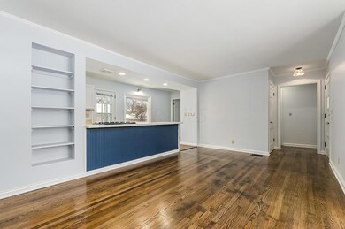 1026 S Cassingham Rd, Columbus, OH 43209 - photo 7