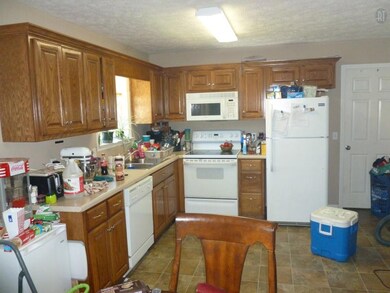 603 S Spring St, Manchester, TN 37355 - photo 3