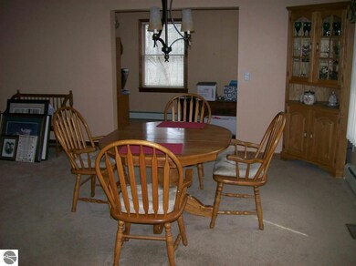 1858 Orchard Ln, West Branch, MI 48661 - photo 5