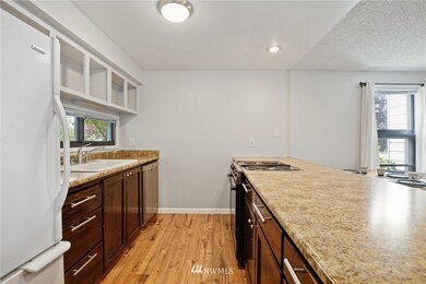 21634 14th Ave S unit C1, Des Moines, WA 98198 - photo 4