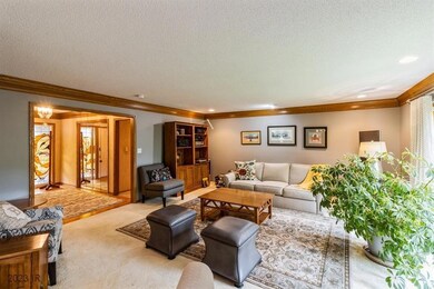 813 36th St, West Des Moines, IA 50265 - photo 3