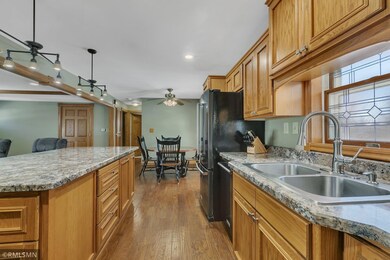 24 Summit Ave S, Sauk Rapids, MN 56379 - photo 4