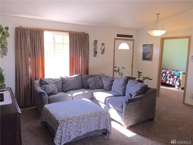 603 Skinner Way SW, Orting, WA 98360 - photo 4