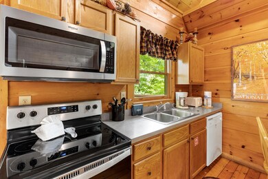 14-2457 N School House Gap Rd-13