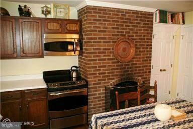 1251 Portner Rd, Alexandria, VA 22314 - photo 2