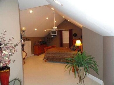 39 Fulton St, New Bedford, MA 02740 - photo 7