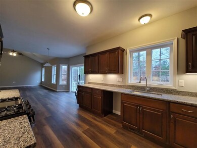 9 Peregrine Way unit lot14, Milford, NH 03055 - photo 3