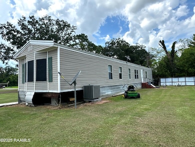 1036 Pointe Claire Dr, Saint Martinville, LA 70582 - photo 4