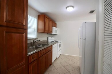 816 W Ball St, Weatherford, TX 76086 - photo 6