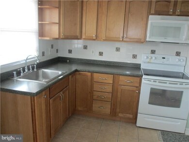 2135 Armour Dr, Wilmington, DE 19808 - photo 4