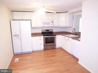 953 N Angel Valley Ct, Edgewood, MD 21040 - photo 7