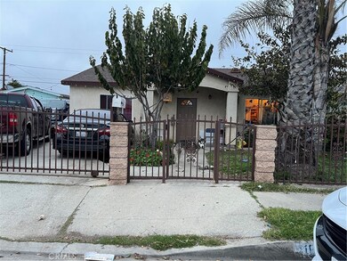1715 W 154th St, Compton, CA 90220 - photo 2