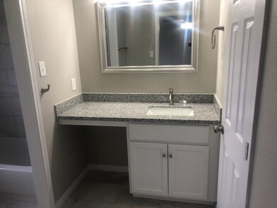 11026 Linden Gate Dr, Houston, TX 77075 - photo 7