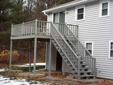 16 Juniper Ln, Nashua, NH 03063 - photo 3