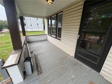 622 Talbot Ave, Akron, OH 44306 - photo 2