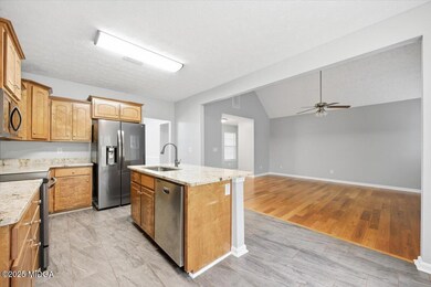 2764 Dames Ferry Rd, Forsyth, GA 31029 - photo 2