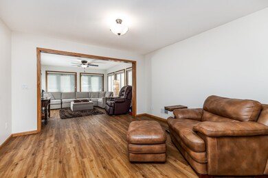 2930 Kane #2 St, Dubuque, IA 52001 - photo 6