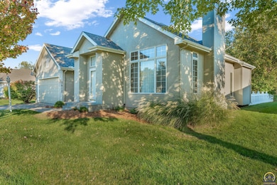 3912 SW Stonybrook Dr, Topeka, KS 66610 - photo 4