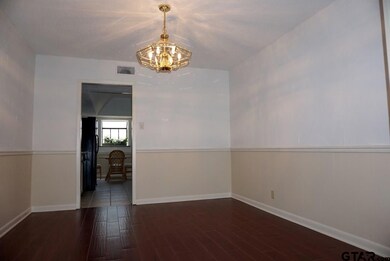 2204 2204 Pollard, Tyler, TX 75701 - photo 5
