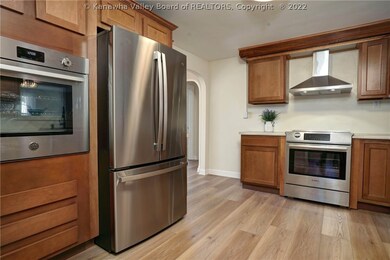 215 28th St, Dunbar, WV 25064 - photo 7