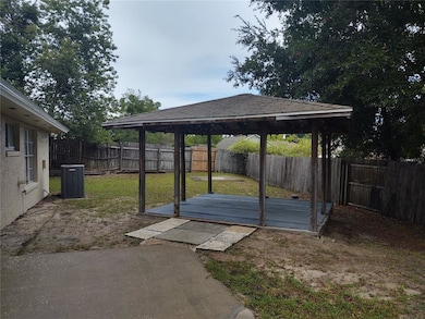 2729 Foxwood Ct, Orlando, FL 32818 - photo 6