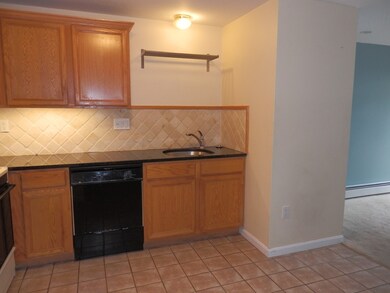 161 Berrington Rd, Leominster, MA 01453 - photo 6