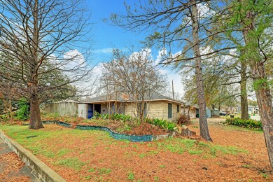 1440 W 43rd St, Houston, TX 77018 - photo 7