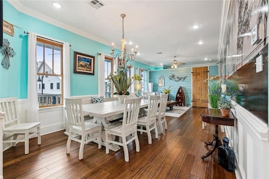 Main House - Dining