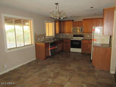 023-326414  Dining Area a