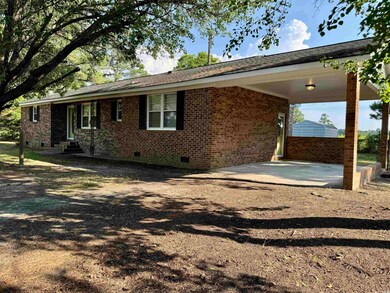 1742 W Highway 378 Hannah, Pamplico, SC 29583 - photo 2