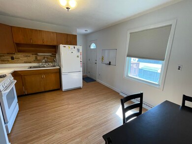 22 Meade St, Nashua, NH 03064 - photo 6