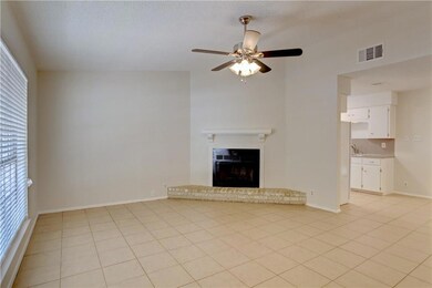 6204 Linda Ln unit A, Austin, TX 78723 - photo 4