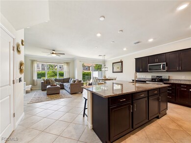 12600 Laurel Cove Dr, Fort Myers, FL 33913 - photo 4