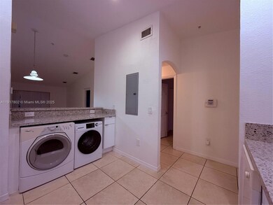 3820 SW 48th Ave unit E31, Hollywood, FL 33023 - photo 6