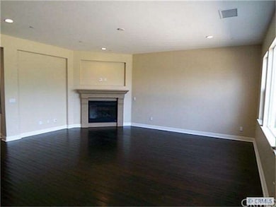 Spacious Family Room