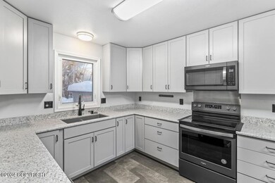 9541 Emerald Drive