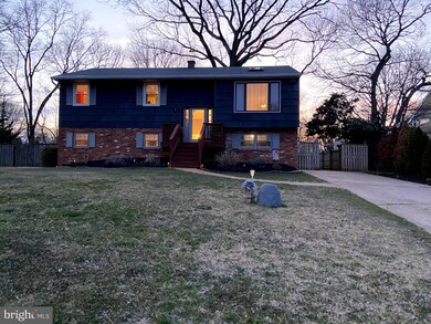 1210 Hilltop Dr, Annapolis, MD 21409 - photo 3