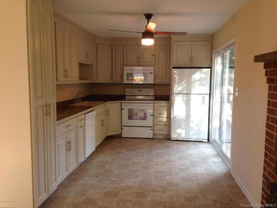 3679 Country Ln, Hayes, VA 23072 - photo 6