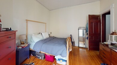 46 Waverly St unit 1, Brookline, MA 02445 - photo 4